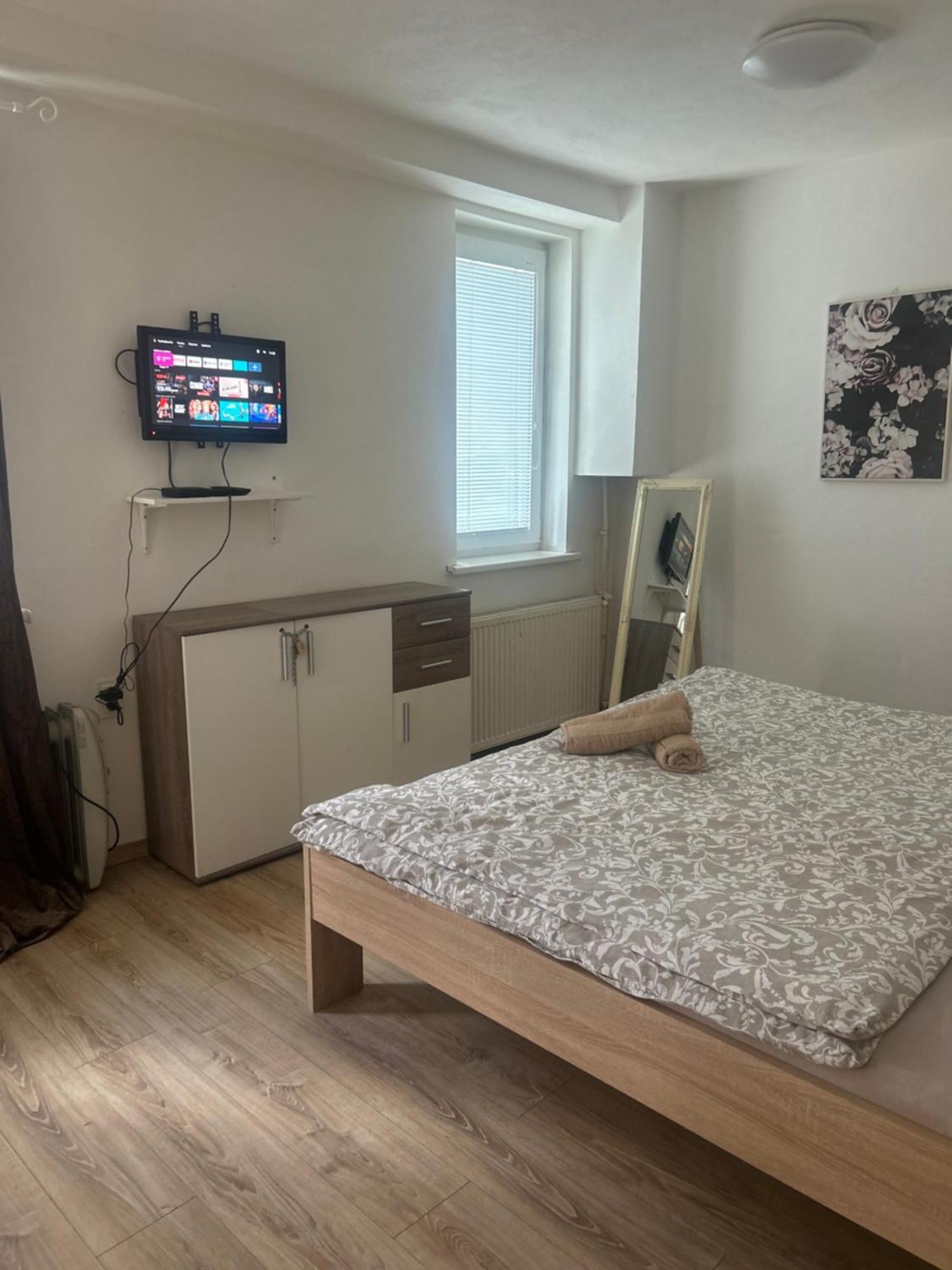 Apartamento Bada Bing Plaza Bratislava Exterior foto